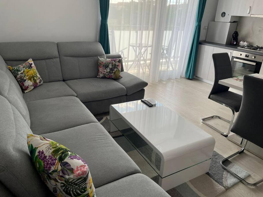 Rebreanu Residence Lux Apartmen Timişoara Exteriör bild